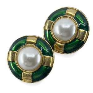 Round Emerald, Gold And Pearl Clip Earrings